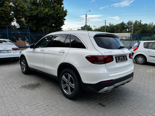 Mercedes GLC foto 4