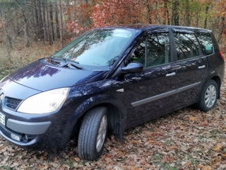 Renault Grand Scenic foto 3