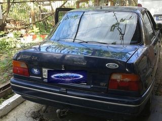 Ford Escort foto 2