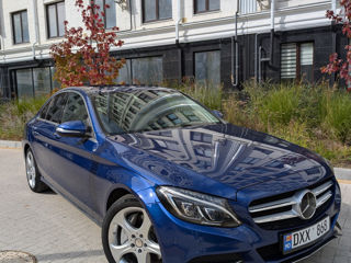 Mercedes C-Class foto 11