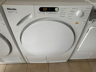 Uscator Miele T7744C