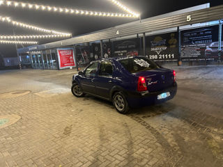 Dacia Logan foto 3