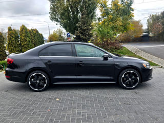 Volkswagen Jetta foto 4