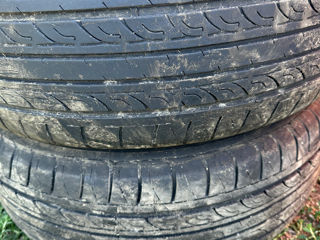 215/60R16 foto 2