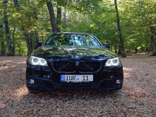 BMW 5 Series foto 7