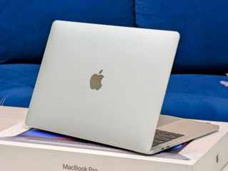 MacBook Pro 13 Retina 2017 (Core i5 7360u/8Gb Ram/512Gb SSD/13.3" Retina IPS) foto 7