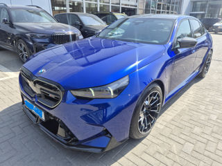 BMW M5 foto 1