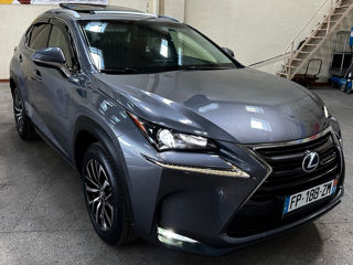 Lexus NX Series foto 1