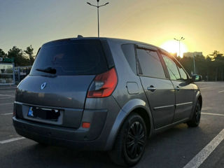 Renault Scenic foto 4