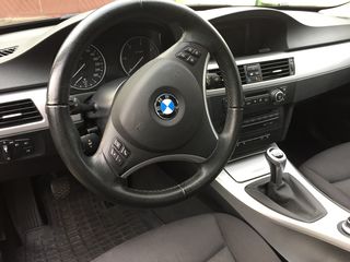 BMW 3 Series foto 3