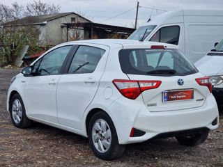 Toyota Yaris foto 4