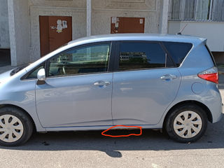 Toyota Verso-S foto 4