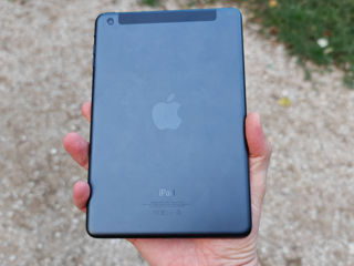 Apple ipad mini 4g LTE A1455 foto 6