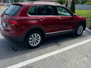 Volkswagen Tiguan foto 4