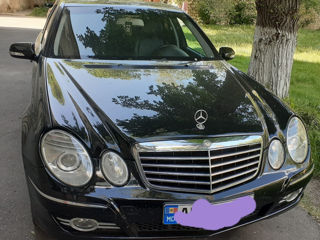 Mercedes E-Class foto 6