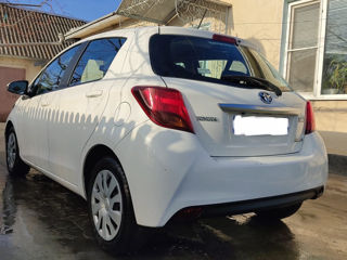 Toyota Yaris foto 4