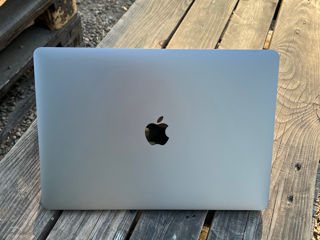 MacBook Pro 13 M2 foto 8