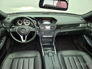 Mercedes E-Class foto 7