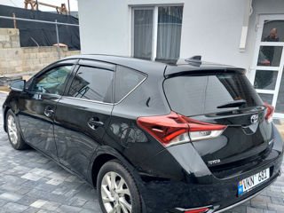 Toyota Auris foto 5