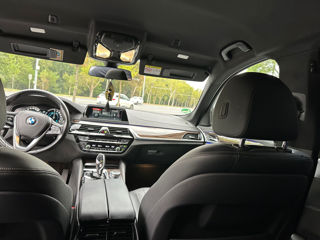 BMW 5 Series foto 9