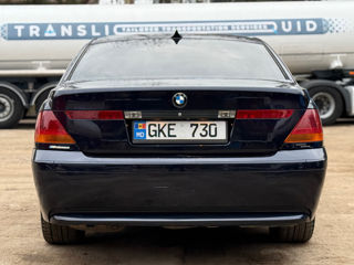 BMW 7 Series foto 5