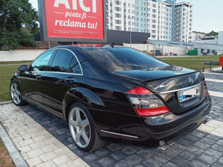 Mercedes S-Class