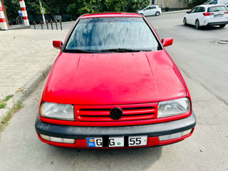 Volkswagen Vento foto 6