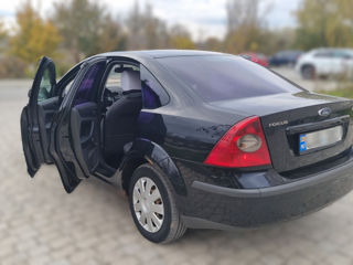 Ford Focus foto 4