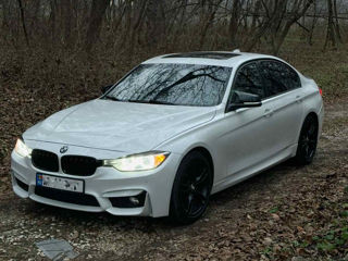 BMW 3 Series foto 2