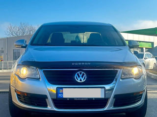 Volkswagen Passat foto 8