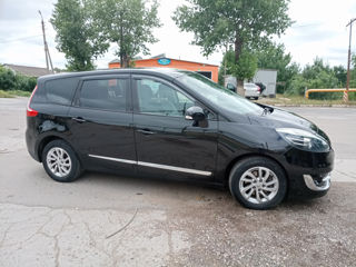 Renault Grand Scenic foto 3