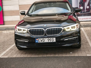 BMW 5 Series foto 3