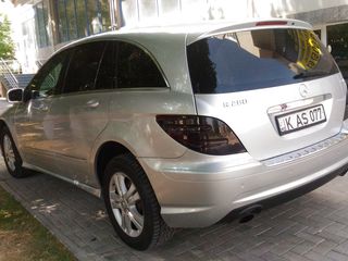 Mercedes R Class foto 6