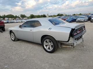 Dodge Challenger foto 2