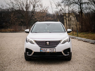 Peugeot 5008 foto 2