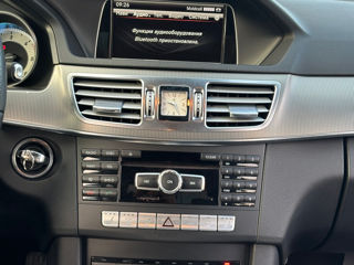 Mercedes E-Class фото 9