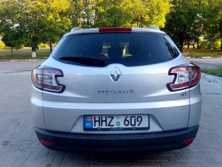 Renault Megane foto 9