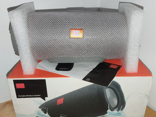 Портативная колонка JBL. Бельцы