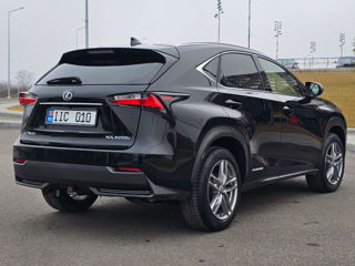 Lexus NX Series foto 2