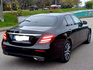 Mercedes E-Class foto 4