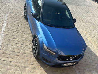 Volvo XC40 foto 1