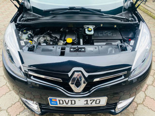 Renault Grand Scenic foto 8