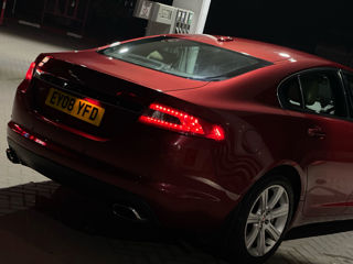 Jaguar XF foto 3