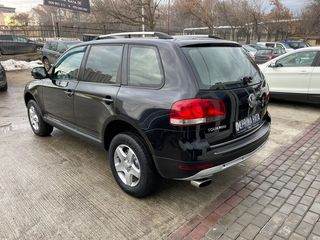 Volkswagen Touareg foto 7