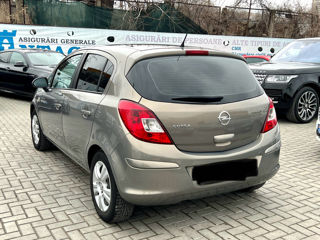 Opel Corsa foto 4