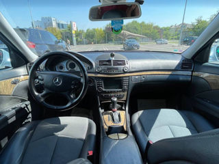 Mercedes E-Class foto 3