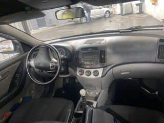 Hyundai Elantra foto 4