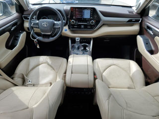 Toyota Highlander foto 9