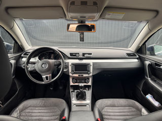 Volkswagen Passat foto 6