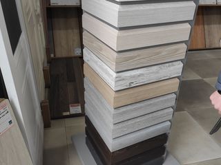 Плинтус МДФ укладка laminat, montare a plintei Mdf, duropolimer, laminat